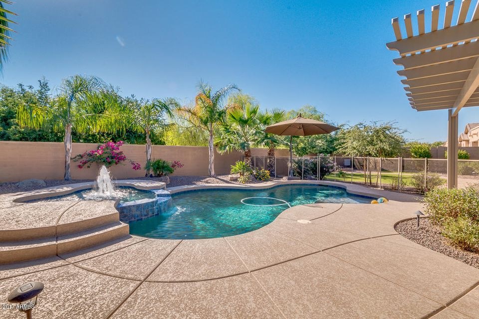 Welcome Home(click virtual tour link)