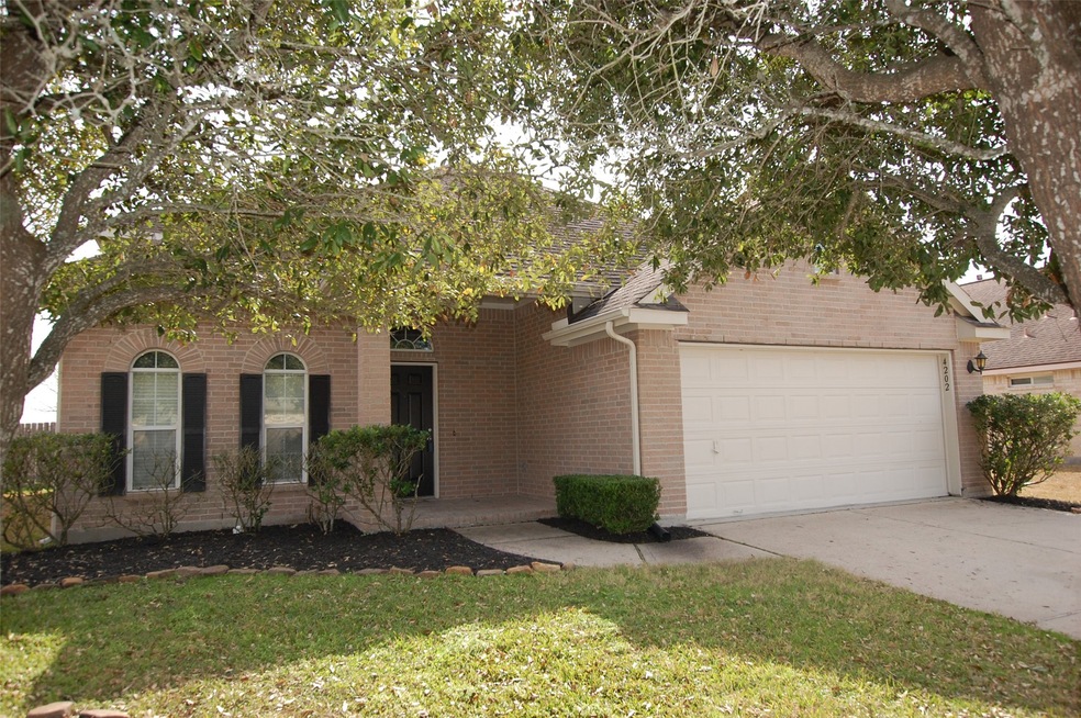 4202 Parry Dr, Pearland, TX 77584 - photo 1