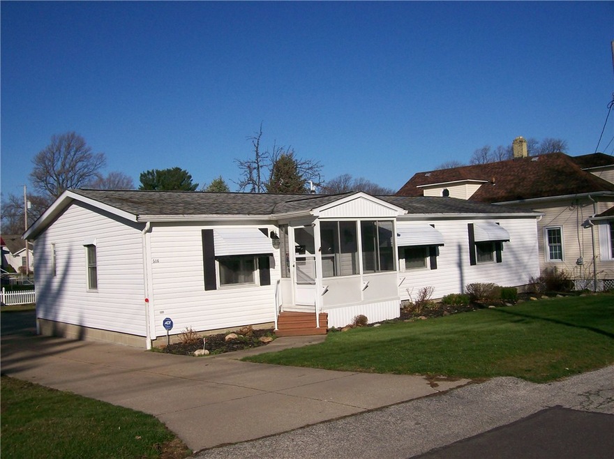 516 Strathmore Ave, Erie, PA 16505 - photo 1