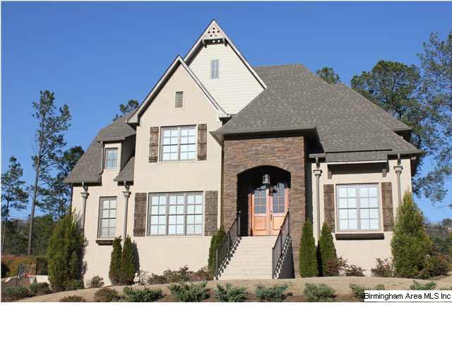 Great curb appeal for this beautiful Ross Bridge h