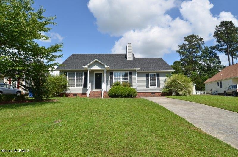 2417 Wedgewood Cir, Winterville, NC 28590 - photo 1