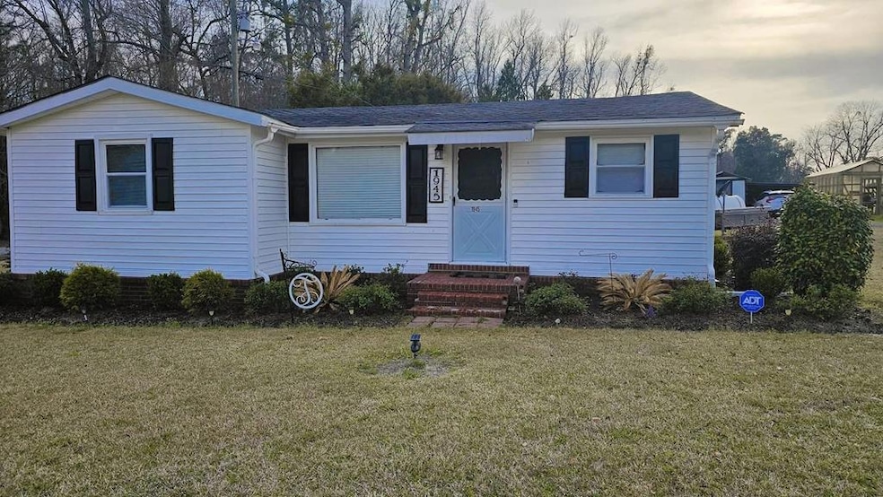 1945 Big Swamp Rd, Pamplico, SC 29583 - photo 1