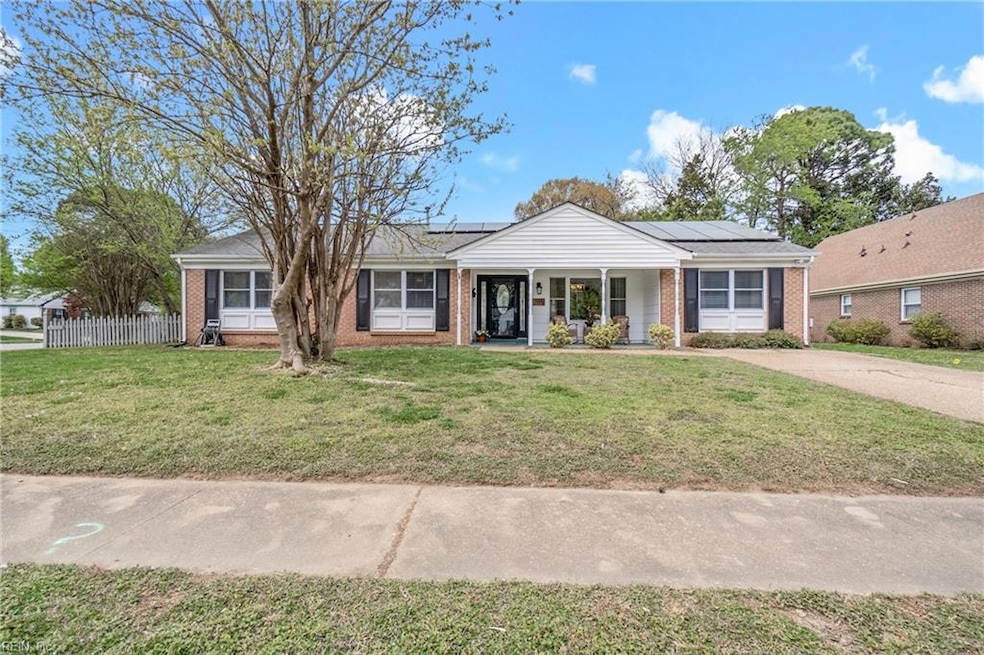 Pending $490,000 • Co-Listing Agent