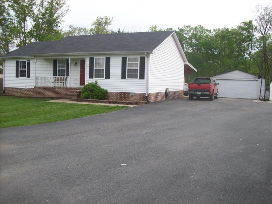 209 Edgeview Dr, Shelbyville, TN 37160 - photo 1