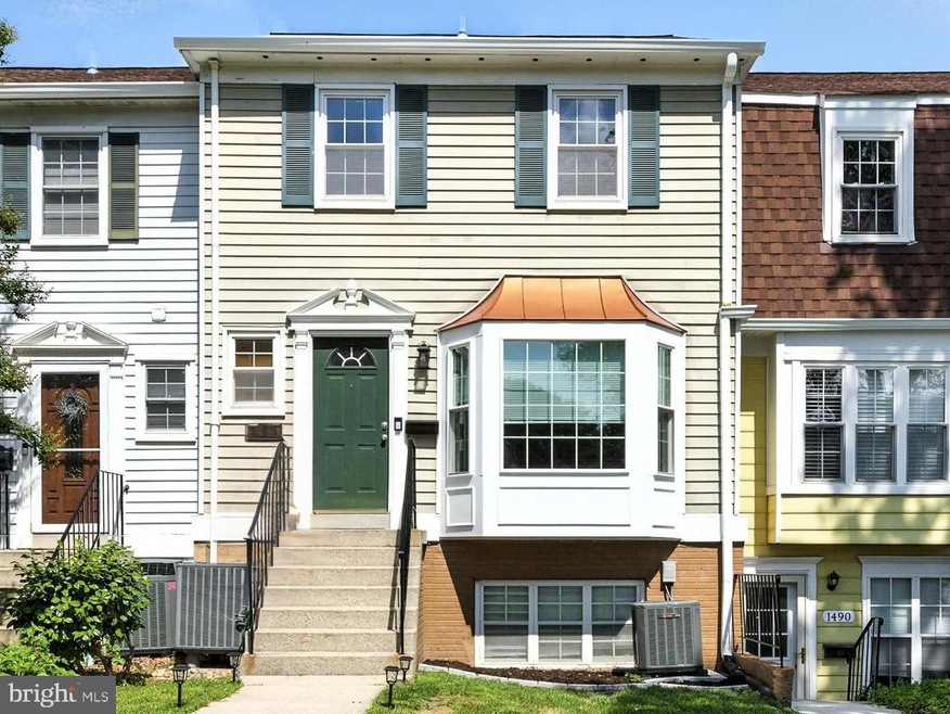 1488 Mara Vista Ct unit 113YB, Crofton, MD 21114 - photo 1