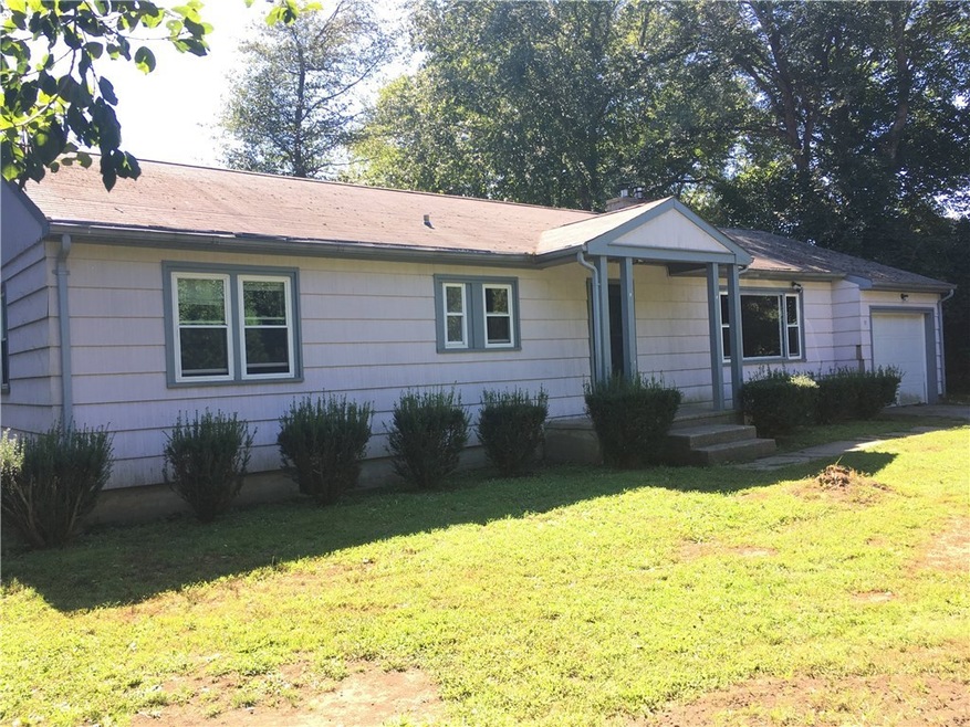 17 S Ferry Rd, Narragansett, RI 02882 - photo 1