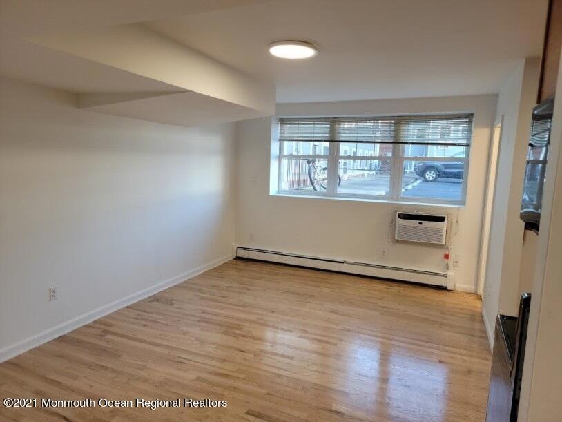 Apt X - Pic 7 - For MLS