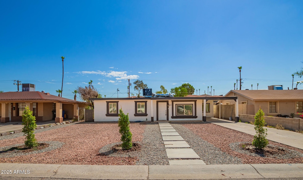 4221 N 33rd Dr, Phoenix, AZ 85017 - photo 1