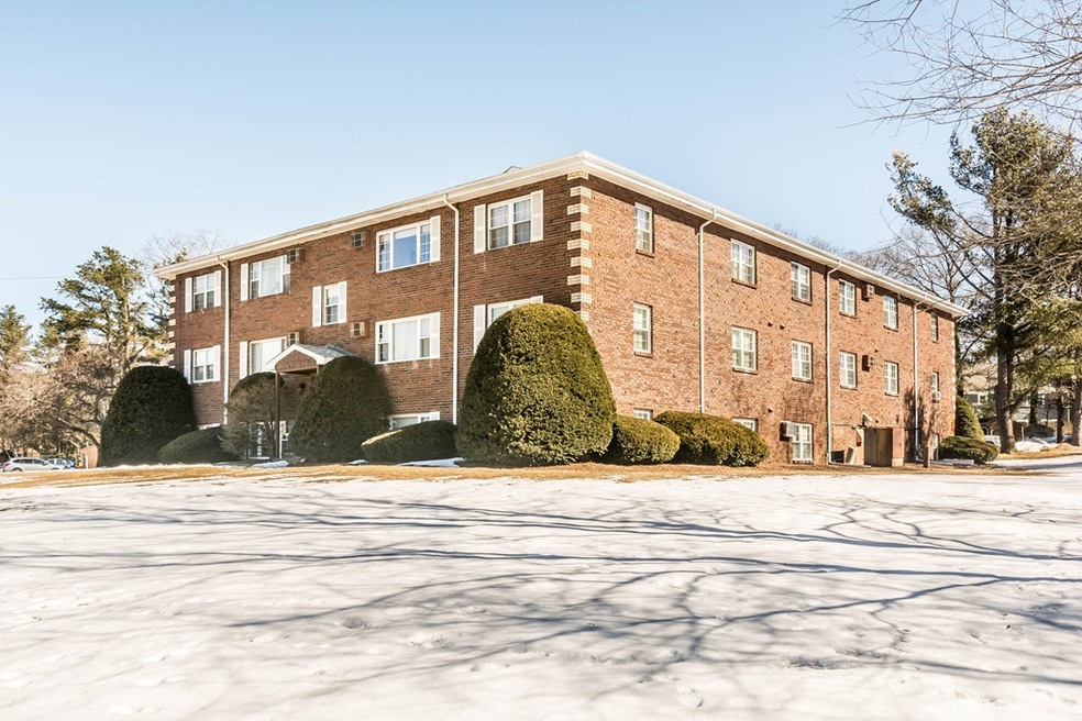 126 Parker St unit 35, Acton, MA 01720 - photo 1