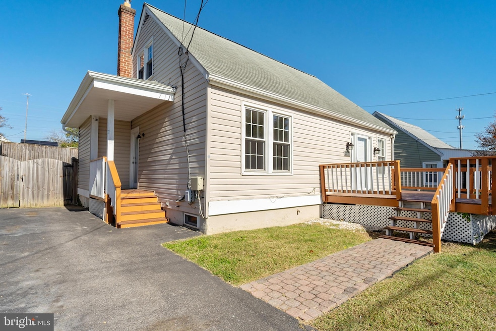 2810 Manoff Rd, Halethorpe, MD 21227 - photo 1