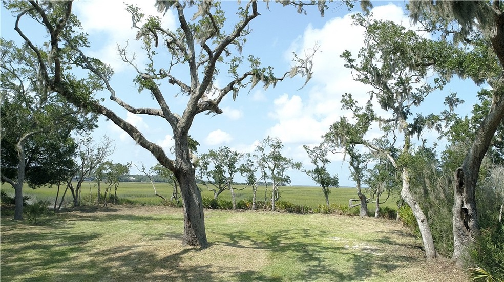 419 Palm Dr, Saint Simons Island, GA 31522 - photo 1