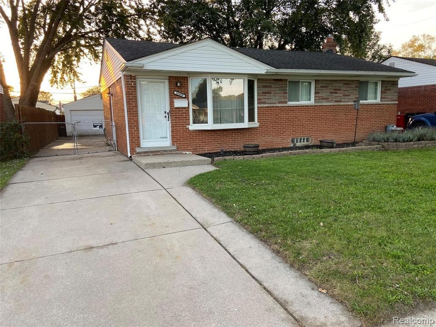 16069 Dugan St, Roseville, MI 48066 - photo 1