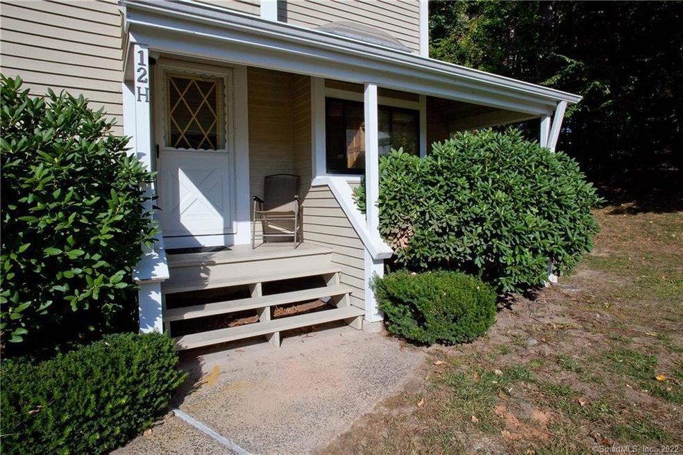 Front covered entryway.