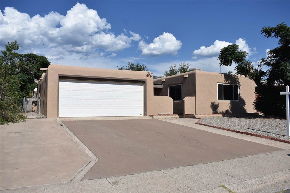 1838 Corte Del Ranchero, Alamogordo, NM 88310 - photo 1