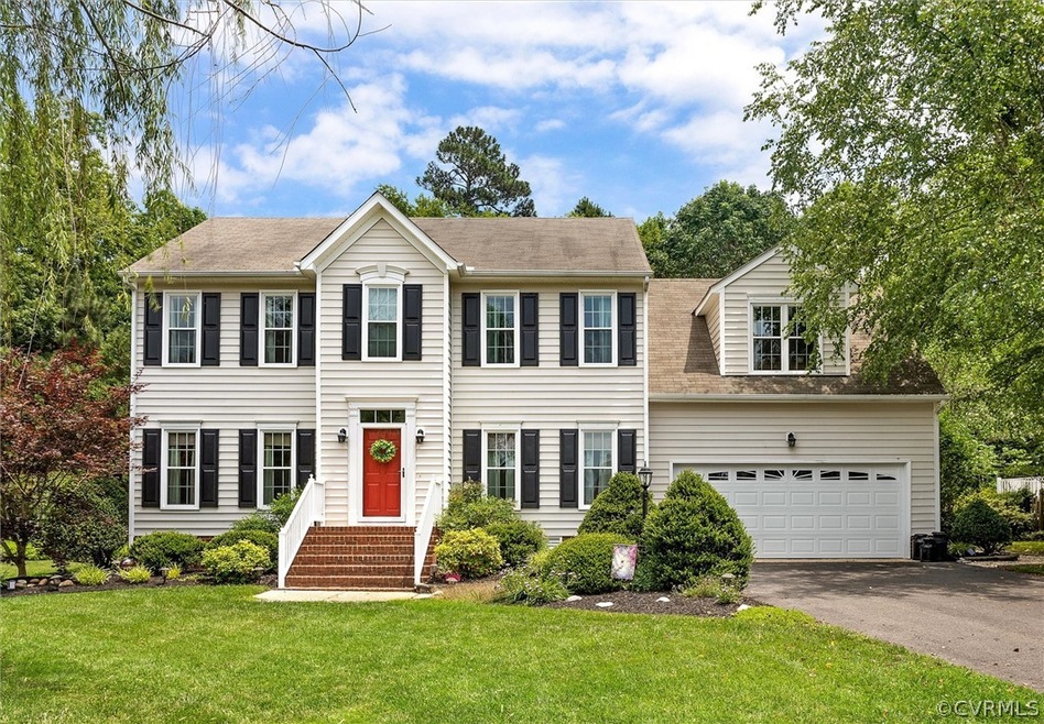 Welcome to 8513 Easton Ridge Place!