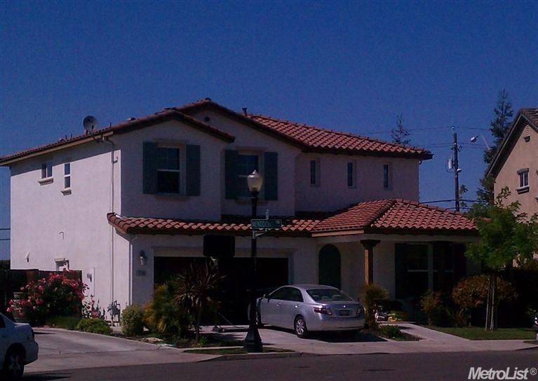 2388 Mendocino Dr, Oakdale, CA 95361 - photo 1