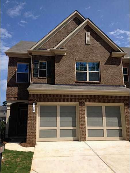 Exterior Front. Beautiful 3 sides brick exterior.