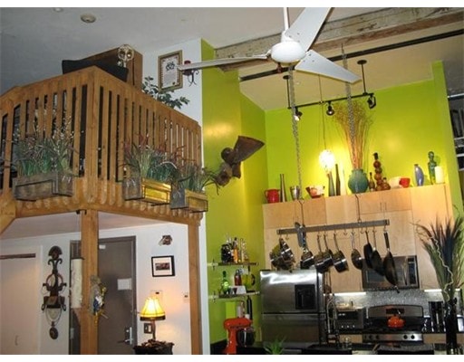 13 Willow St unit A, Lynn, MA 01901 - photo 1