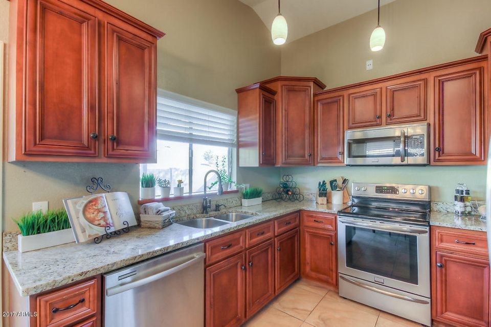 Kitchen (1)-SMALL