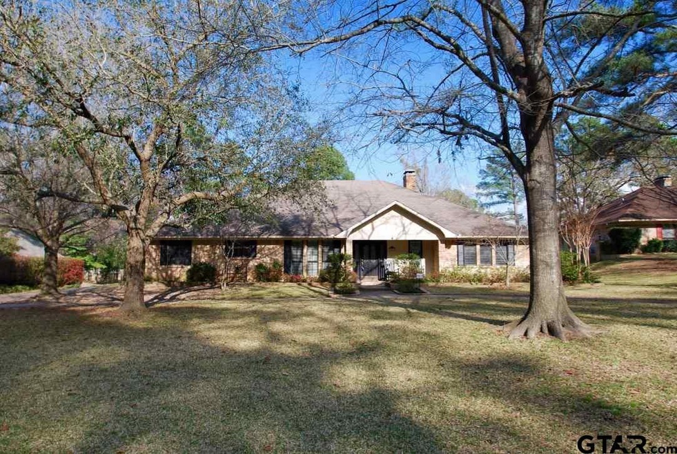 9062 9062 Elm Tree Cir, Tyler, TX 75703 - photo 1