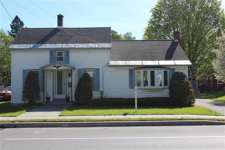890 Main St, Shaftsbury, VT 05262 - photo 1