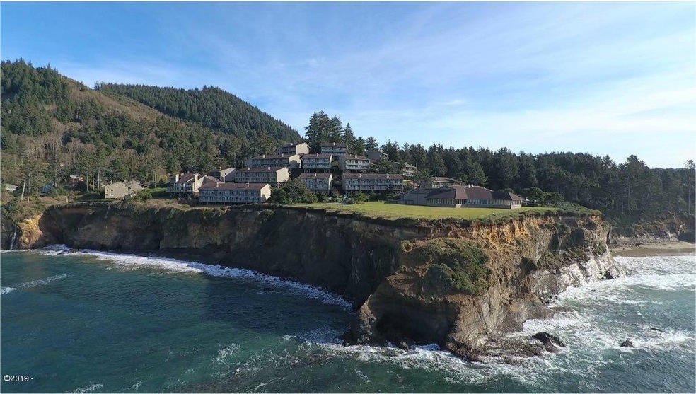 Inn at Otter Crest