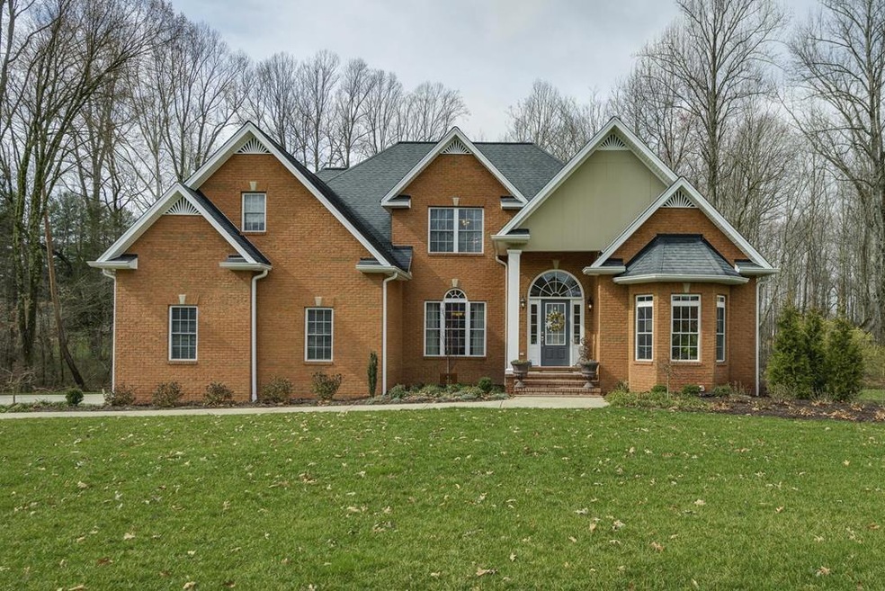 339 New Heritage Dr, Cookeville, TN 38506 - photo 1