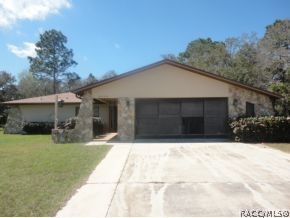 8648 N Amboy Dr, Citrus Springs, FL 34433 - photo 1