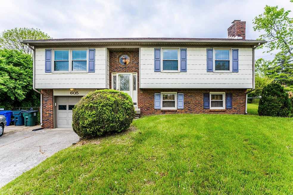 Sold $206,000 • Co-Listing Agent