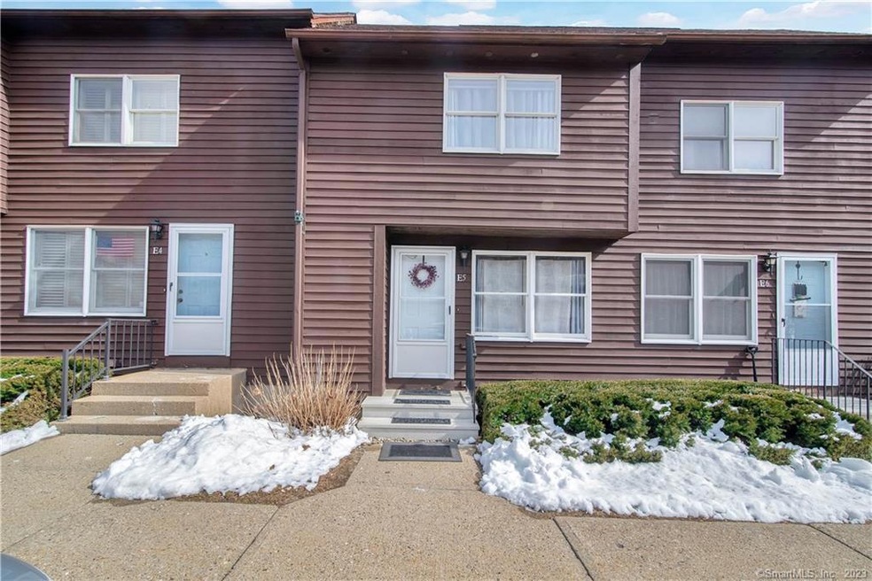 Welcome to 87 Furnace Ave!