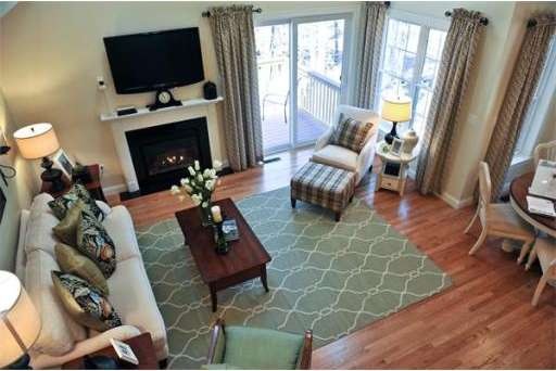 4 Garett Way unit 72, Holliston, MA 01746 - photo 1