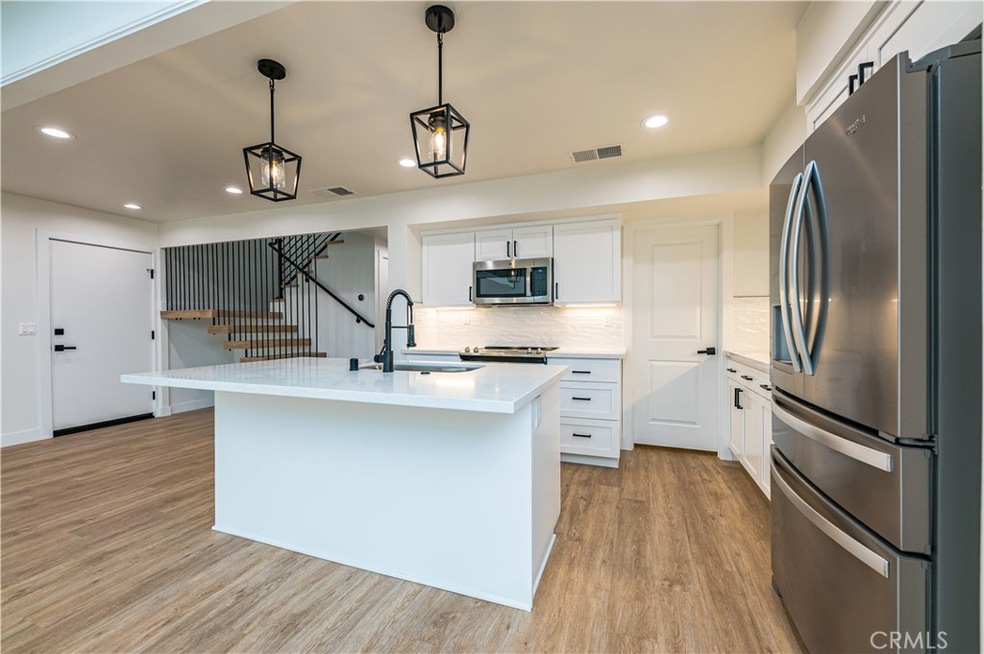 22580 Calcutta Dr, Canyon Lake, CA 92587 - photo 1