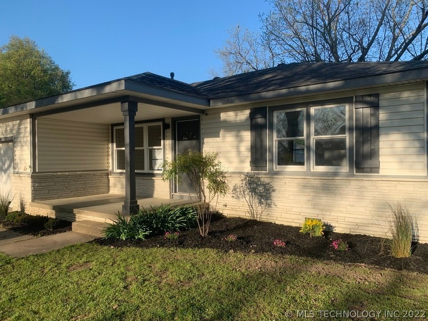 317 S 6th St, Broken Arrow, OK 74012 - photo 1