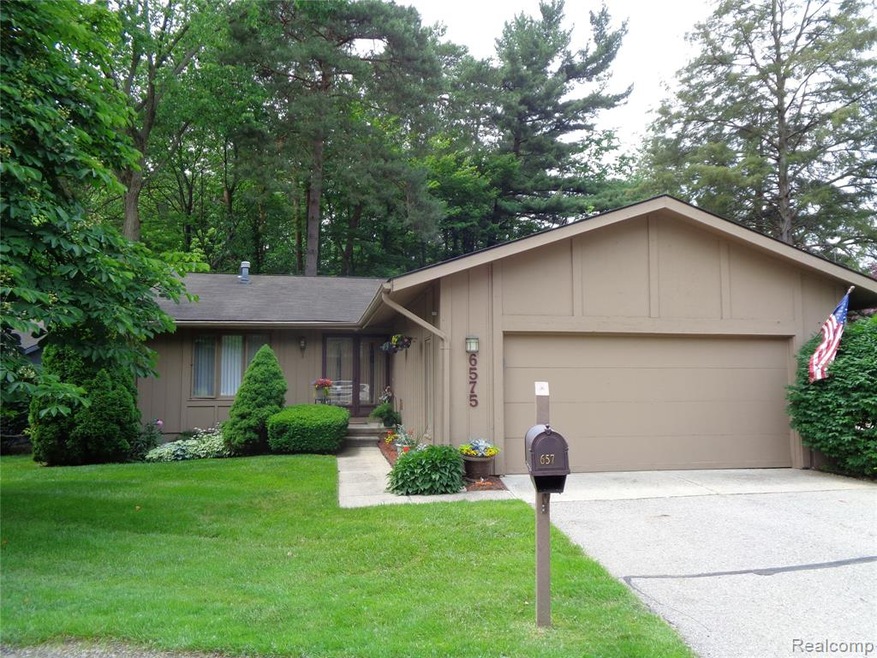 6575 Red Cedar Lane_01.JPG