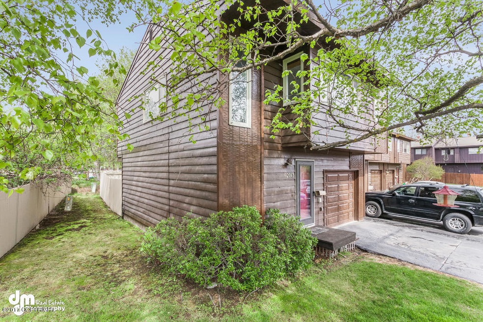 Exterior - Front 20170519-DW-1340-SMALL