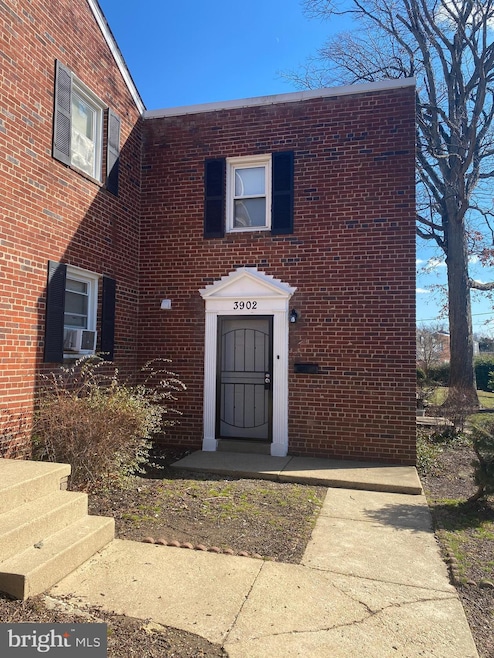 3902 25th Ave, Temple Hills, MD 20748 - photo 1