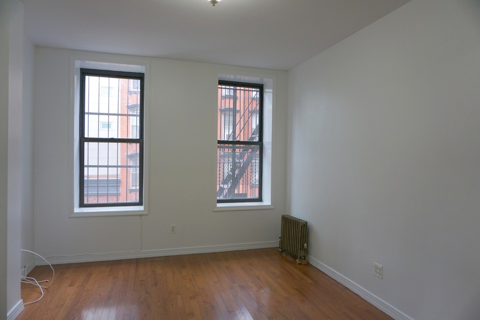 178 Ludlow St unit 2-A, New York, NY 10002 - photo 1