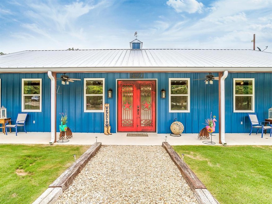 620 Post Oak Ln, Springtown, TX 76082 - photo 1