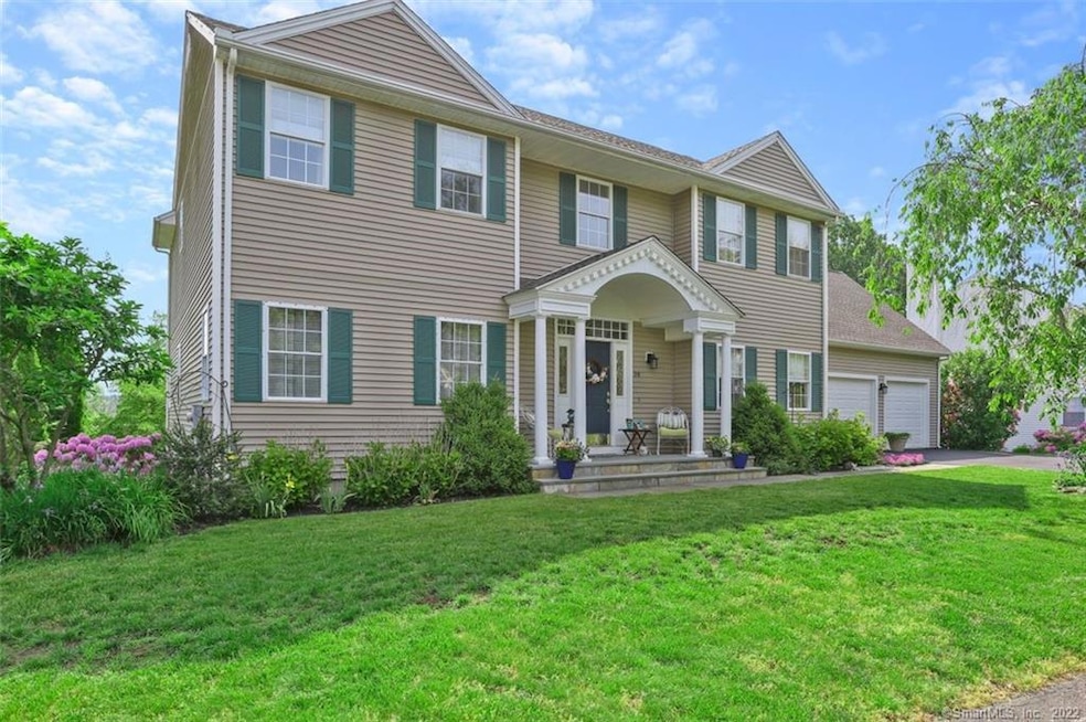 39 Old Colony Rd, Monroe, CT 06468 - photo 1