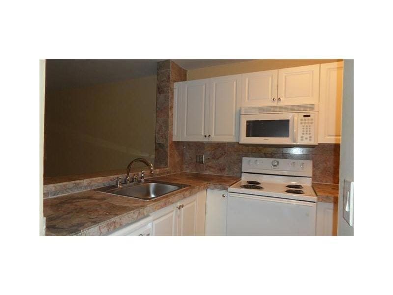 For Sale $279,500 • Co-Listing Agent