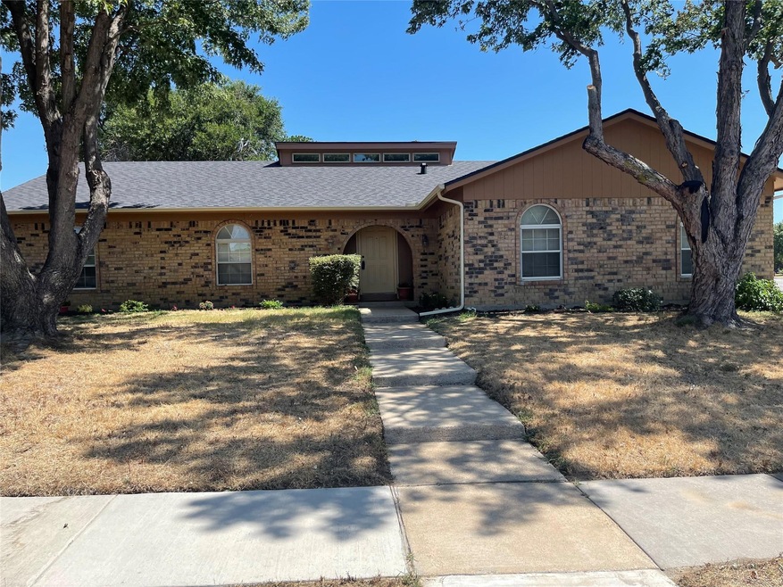 8800 Main St, North Richland Hills, TX 76182 - photo 1