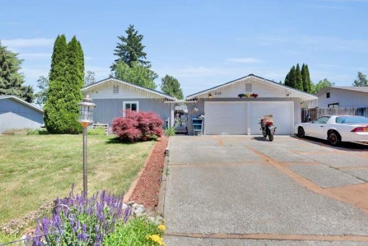 Pending $439,999 • Co-Listing Agent