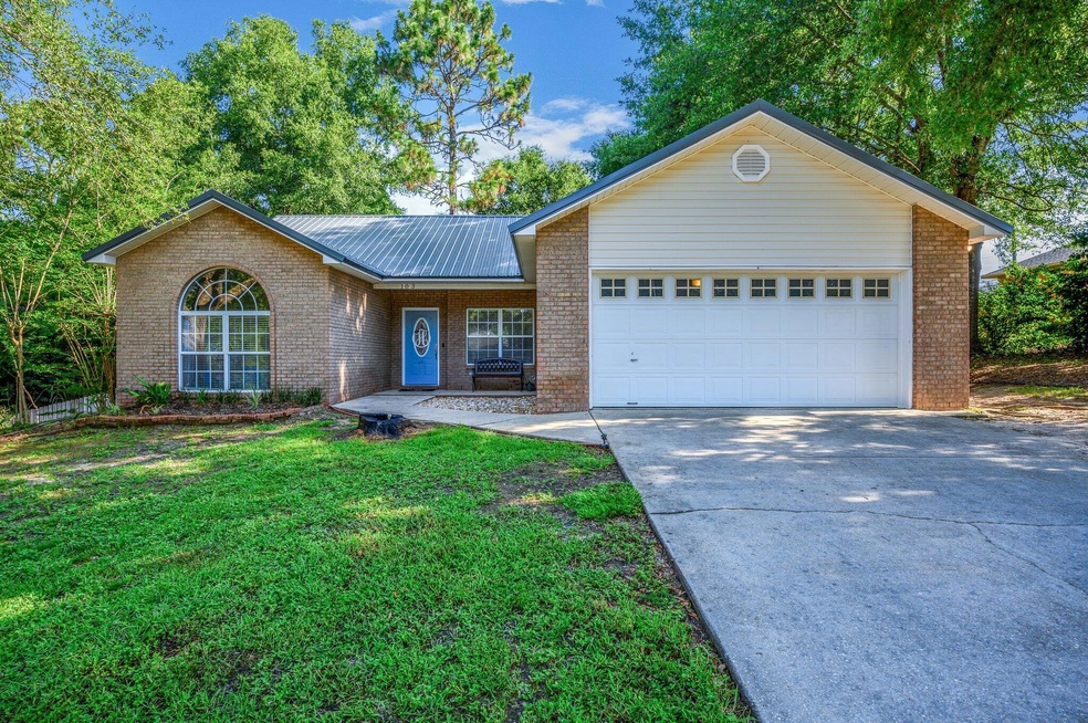 1-web-or-mls-103 Winchester Way-06