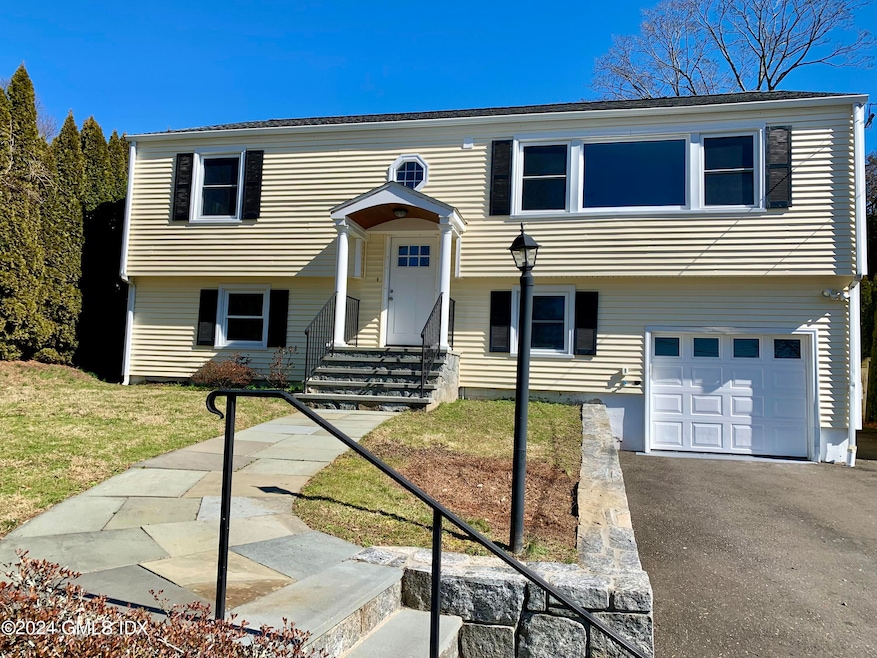 29 Westview Place, Riverside, CT 06878 - photo 1