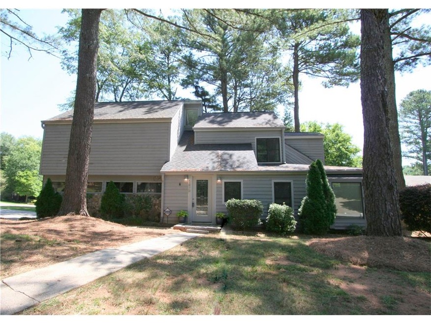 Welcome to 125 Twinspur Close!