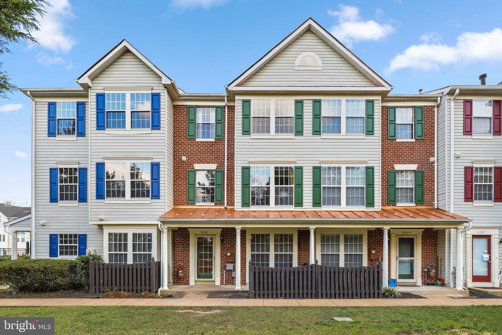 8303 Green Heron Way unit 9, Lorton, VA 22079 - photo 1