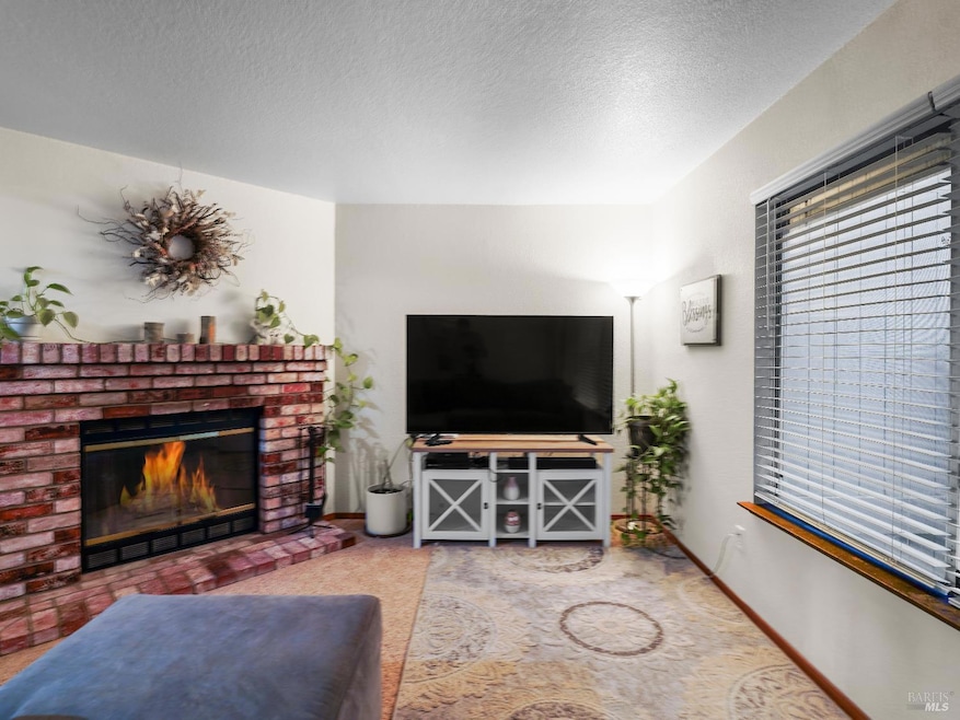 7720 Bodega Ave unit 3, Sebastopol, CA 95472 - photo 1