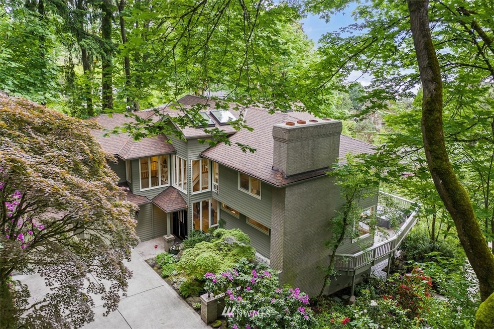 4552 E Mercer Way, Mercer Island, WA 98040 - photo 1