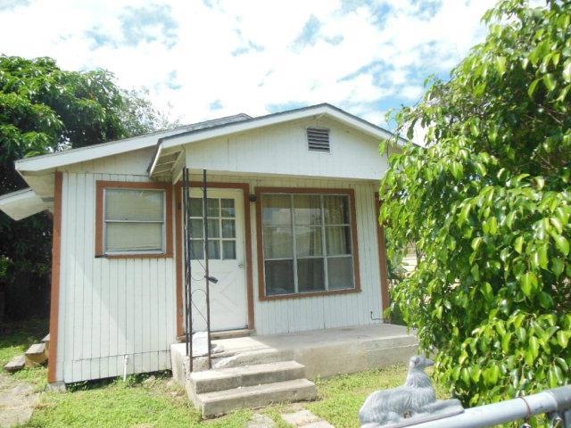 1010 E Evans Ave, Pharr, TX 78577 - photo 1