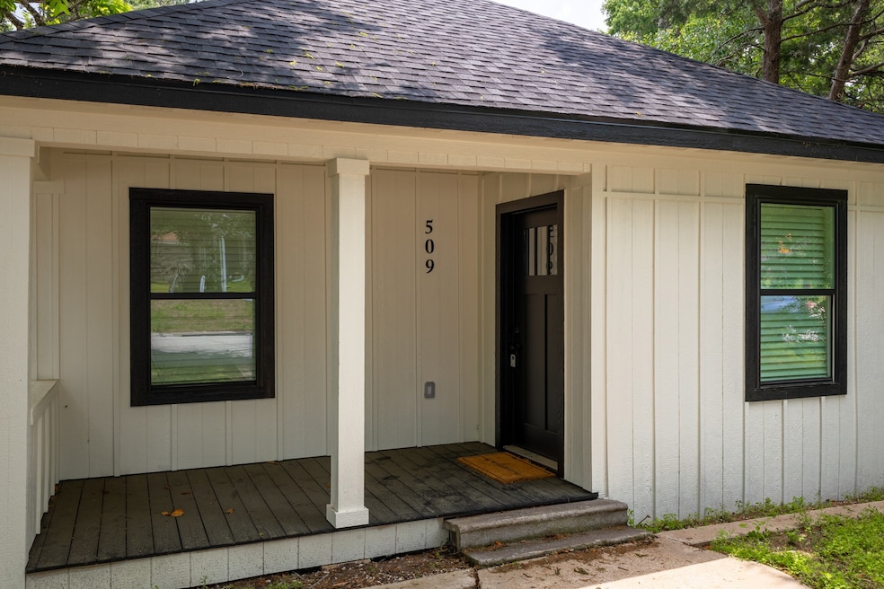 Charming and fully remodeled, 509 West Sixth Stree